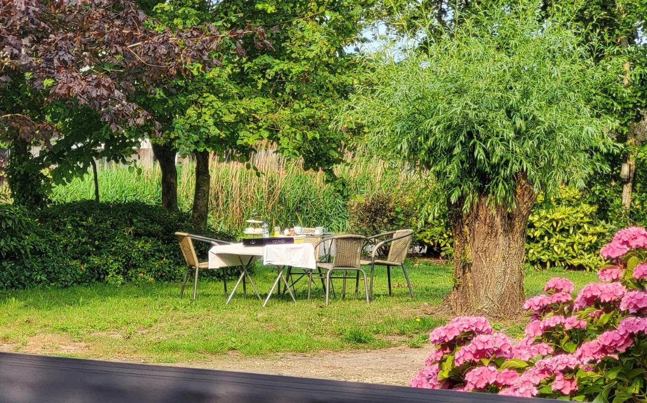 Breezand Luxe Bloemenzicht 4 Personen, Bnb, 10 Minuten Van Zee מראה חיצוני תמונה