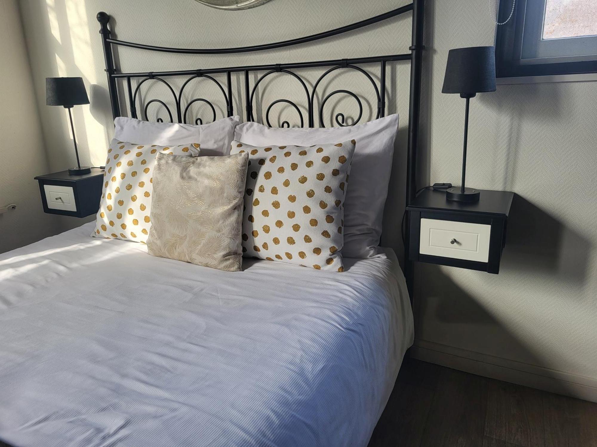 Breezand Luxe Bloemenzicht 4 Personen, Bnb, 10 Minuten Van Zee מראה חיצוני תמונה